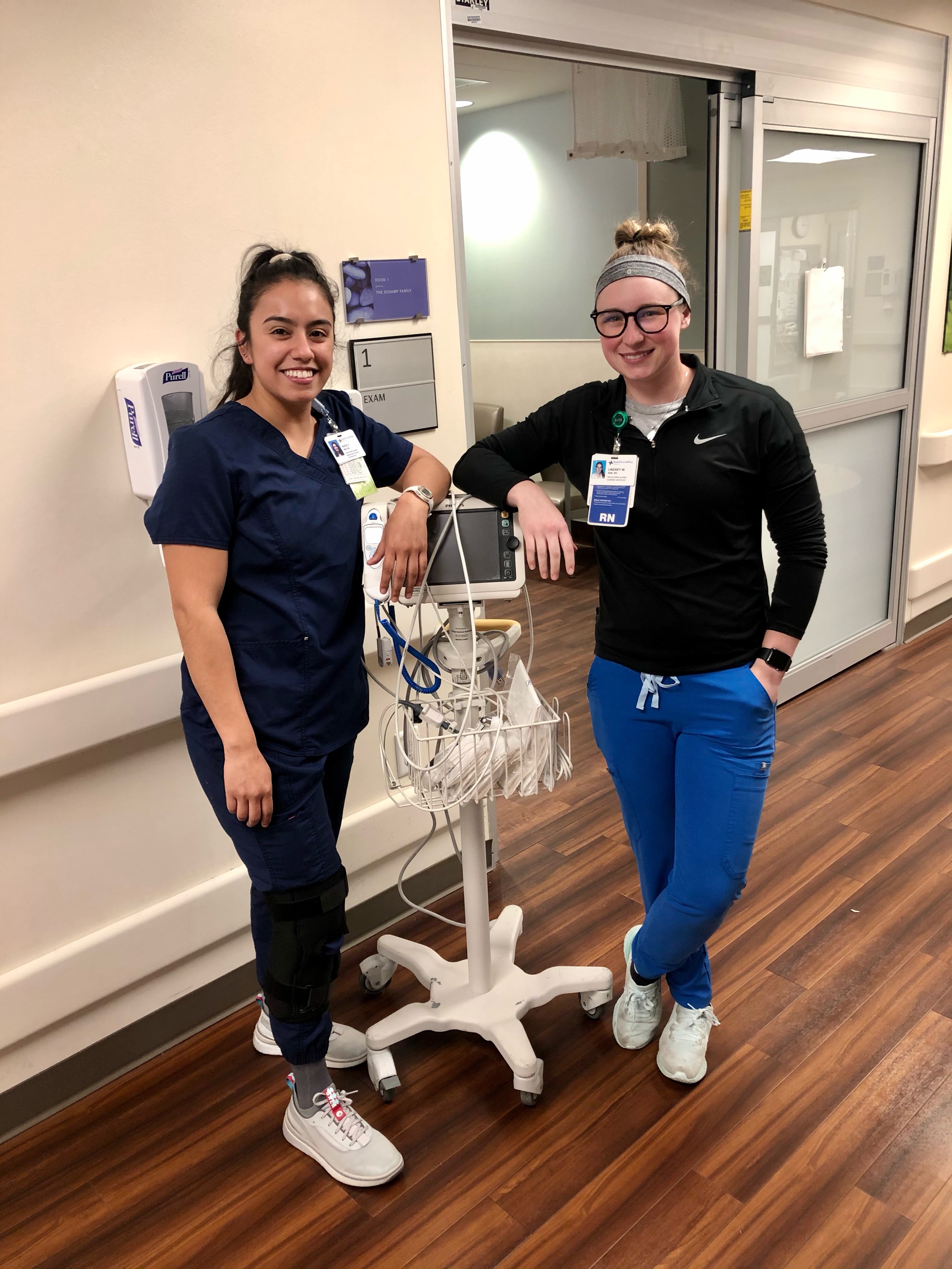 Lindsey Contreras on the ER floor